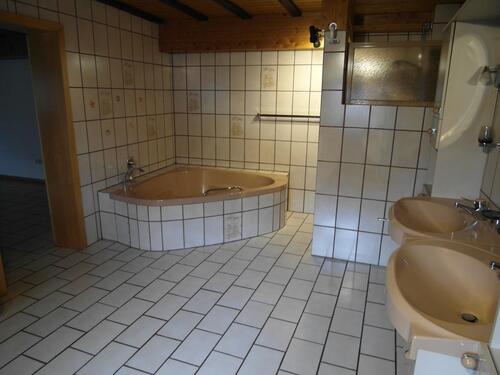 Foto - Etagenwohnung in Weimar (Lahn)