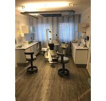Praxisräume:Wohnung in Köln Stammheim