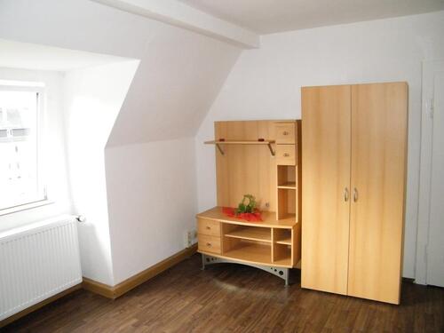 Foto - Schüler-Wohnung 1 Zimmer Küche Bad ab August