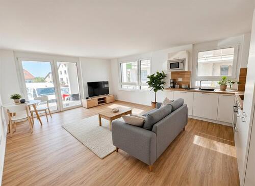 Foto - Modern. Ruhig. Grün. 2,5 Zimmer Neubauwohnungen mit großem Balkon oder Terrasse in traumhafter Feldrandlage