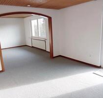 5- Zi. Wohnung, Schwarzenbek, helle, große Räume