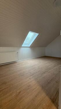 Foto - Dachgeschoßwohnung in Edingen-Neckarhausen zur Miete