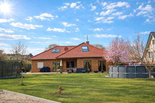 Foto - großzügiges Einfamilienhaus in Hundisburg