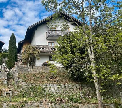 Foto - Vermietetes Einfamilienhaus mit Renovierungspotenzial