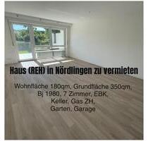 Haus (REH) zentrumsnah - 1.300,00 EUR Kaltmiete, in Nördlingen (PLZ: 86720)