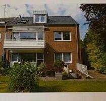 Kirchhellen-Mitte, schöne helle 3,5 Z. DG Wohnung in ruhiger Lage - Bottrop Feldhausen