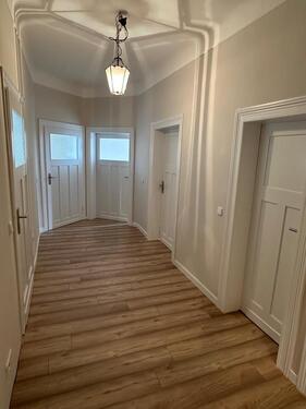 Foto - Erstbezug in geräumige 3-Zimmer-Wohnung mit Balkon