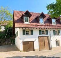 Gemütliche Maisonette im Landhausstil - Interessanter Schnitt – EBK - PKW Stellplatz - Reichartshausen