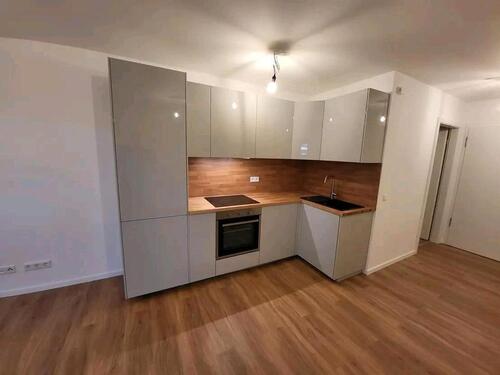 Foto - Schöne Wohnung mit 2 ZKB sowie Balkon und EBK in Neutraubling