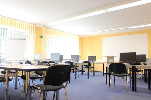 Foto - Seminarraum tageweise mieten - 200,00&nbsp;EUR Kaltmiete, ca.&nbsp; 56,00&nbsp;m&sup2;