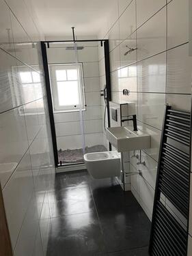 Foto - Helle 4 Zimmer Wohnung mit viel Nutzfläche top renoviert