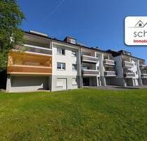 SCHADE IMMOBILIEN - Erstbezug nach Komplettrenovierung! 3-Zimmer, Erdgeschoss und Loggia! - Plettenberg