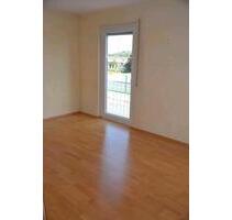 Zimmer in einer WG - 550,00 EUR Kaltmiete, ca.  35,00 m² in Würzburg (PLZ: 97084) Heuchelhof