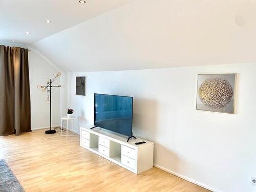 Foto - 3 Zimmer Dachgeschoßwohnung zur Miete in Neufahrn bei Freising