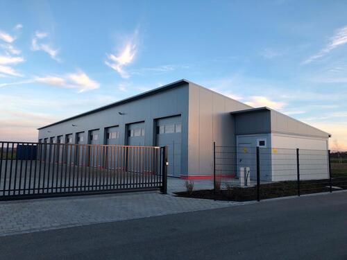 Foto - XXL Garage - 199,00&nbsp;EUR Miete,