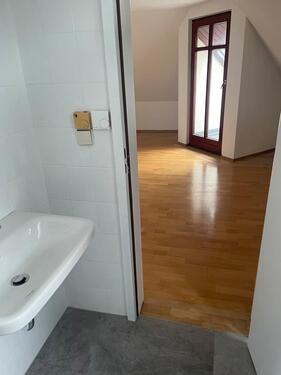 Foto - 1 Zimmer Dachgeschoßwohnung zur Miete in Rastatt