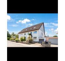 exklusive 1-Zimmer DG-Wohnung mit Terasse, Badewanne und Kamin - Karlsruhe Rüppurr