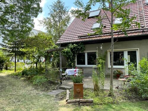 Foto - Zentral gelegene 4-Raum-Doppelhaushälfte in Niesky