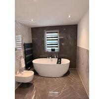 Zu Vermieten:Freistehende Eine Familien Haus mit 2 Parkplätze - Kernen im Remstal