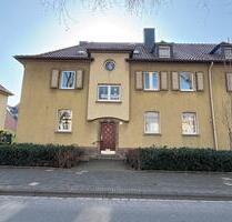 Altbaucharme: Modernisierte 2,5 Raum Wohnung in zentraler Lage - Herne Wanne-Bickern