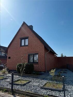 Foto - Kernsaniertes Einfamilienhaus mit Erbpachtgrundstück