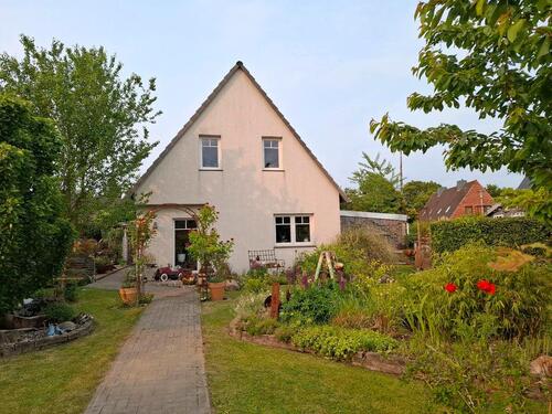 Foto - Gemütliches Einfamilienhaus mit schönem Garten