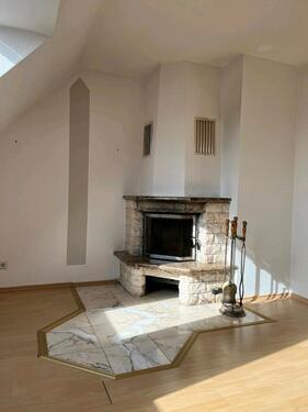 Foto - 1 Zimmer Dachgeschoßwohnung zur Miete in Rochlitz