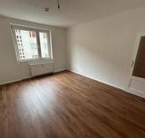 Frisch saniert! Helle 2-Zimmer-Wohnung mit Balkon! - Magdeburg Beyendorf-Sohlen