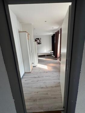 Foto - Charmante frisch renovierte 1-Zimmer-Wohnung