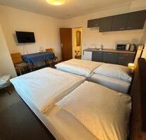 Monteure Zimmer Ferienwohnung - 70,00&nbsp;EUR Kaltmiete, ca.&nbsp; 25,00&nbsp;m&sup2; in Bad Wimpfen (PLZ: 74206)