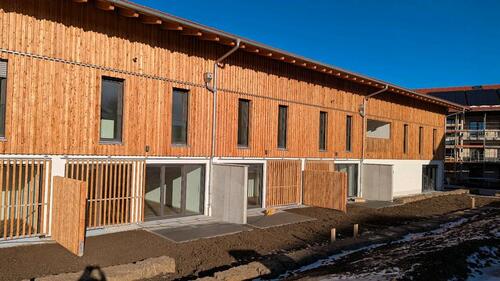 Foto - neuwert.Reihenmittelhaus m.Dachterrasse u.kl Garten zu vermieten