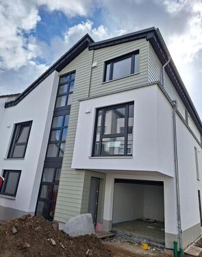 Foto - 2-Zimmer-Wohnung, direkte Rheinlage, Balkon, Neubau, provisionsfrei