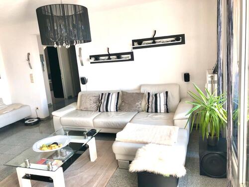 Foto - 3 Zi. Wohnung, Balkon, 2xKlimaanlage, TG-Stellplatz, HN-Sontheim