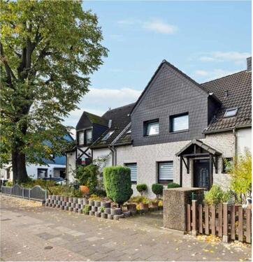 Foto - Schöne 2-Zimmer-Wohnung mit Terrasse in Düsseldorf-Unterrath