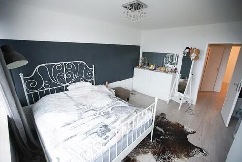 Foto - Möbliertes WG Zimmer 25 qm Pendler Düsseldorf Am Seestern