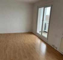 Preiswert und schön! - 340,00&nbsp;EUR Kaltmiete, ca.&nbsp; 57,89&nbsp;m&sup2; in Halle (Saale) (PLZ: 06132) Silberhöhe