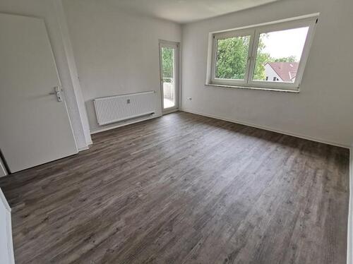 Foto - Schöne 3-Zi.-Whg. mit Balkon - 572,00&nbsp;EUR Kaltmiete, ca.&nbsp; 65,74&nbsp;m&sup2;