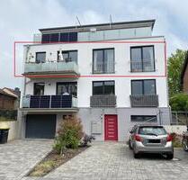 4 oder 3 Zimmerwohnung, , 1.OG Südlage, TG mit Wallbox, Balkon - Bonn Hardtberg