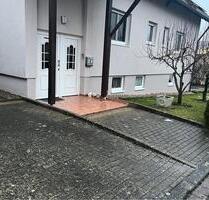 Helle 90 m² Wohnung mit EK & Garage - sofort verfügbar - Rosenberg