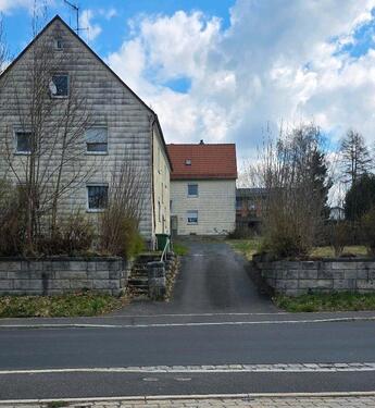 Foto - Investoren: 2 Häuser mit riesen Grundstück. Fichtelgebirge.