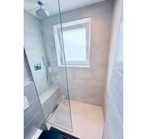 Moderne 2,5 Zimmer Wohnung mit Sonnenbalkon & Solar in Oberhausen