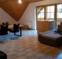 Sehr schöne, ruhige 3,5 Zimmer DGWohnung - Elfershausen