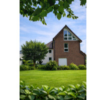 Mehrfamilienhaus (263m2) - GartenKellerCarport - von privat - Enger