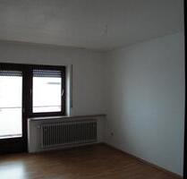 1 Zimmer Wohnung mit Einbauküche und Balkon - Selb