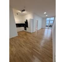 Neubauwohnung in Aalen - Balkon, Carport & Einbauküche inklusive