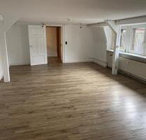 4 WG Zimmer + ein Wohnzimmer in DG Wohnung – nur für Studenten - Gießen