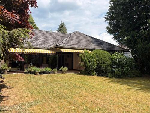 Foto - 6 Zimmer Bungalow in Heusenstamm
