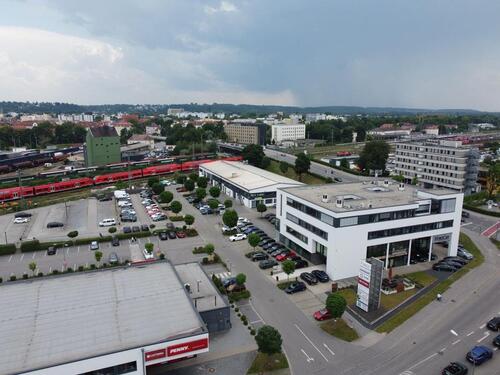 Foto - Im Zentrum der Aufmerksamkeit - Werbefläche nahe Landshuter Hauptbahnhof