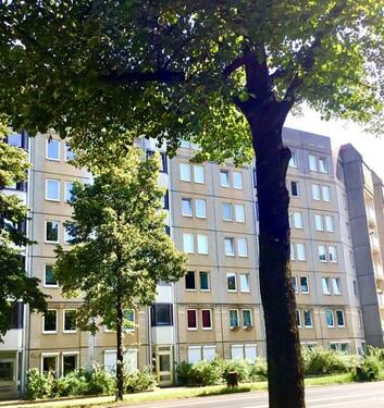 Foto - Interessant geschnittene 3-Zimmer-Wohnung! (WBS)