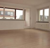 Großzügige 3- Zimmer- Wohnung mit saniertem Bad, EBK & Loggia im Östlichen Ringgebiet! - Braunschweig Nordstadt